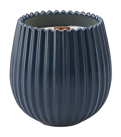 Tkano Edge Nutmeg, Leather & Vanilla Свеча ароматическая с деревянным фитилем